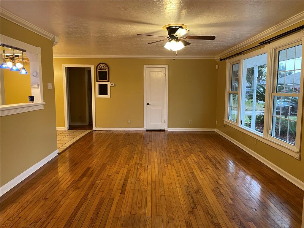 728 Azalea Street Lake Charles, LA 70607 - Photo 3 of 10