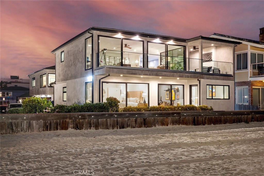 5571 East Seaside Walk  