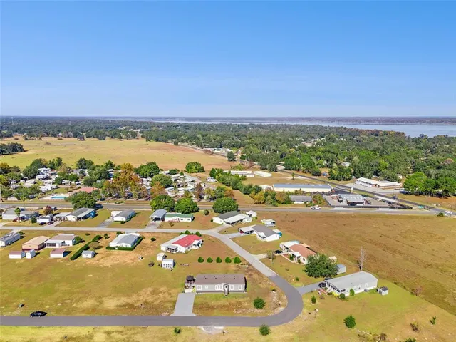 $280,900 | 1193 Northwest 12th Lane, Lake Panasoffkee, FL 33538