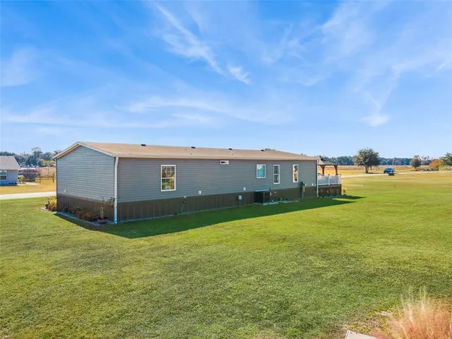 $280,900 | 1193 Northwest 12th Lane, Lake Panasoffkee, FL 33538