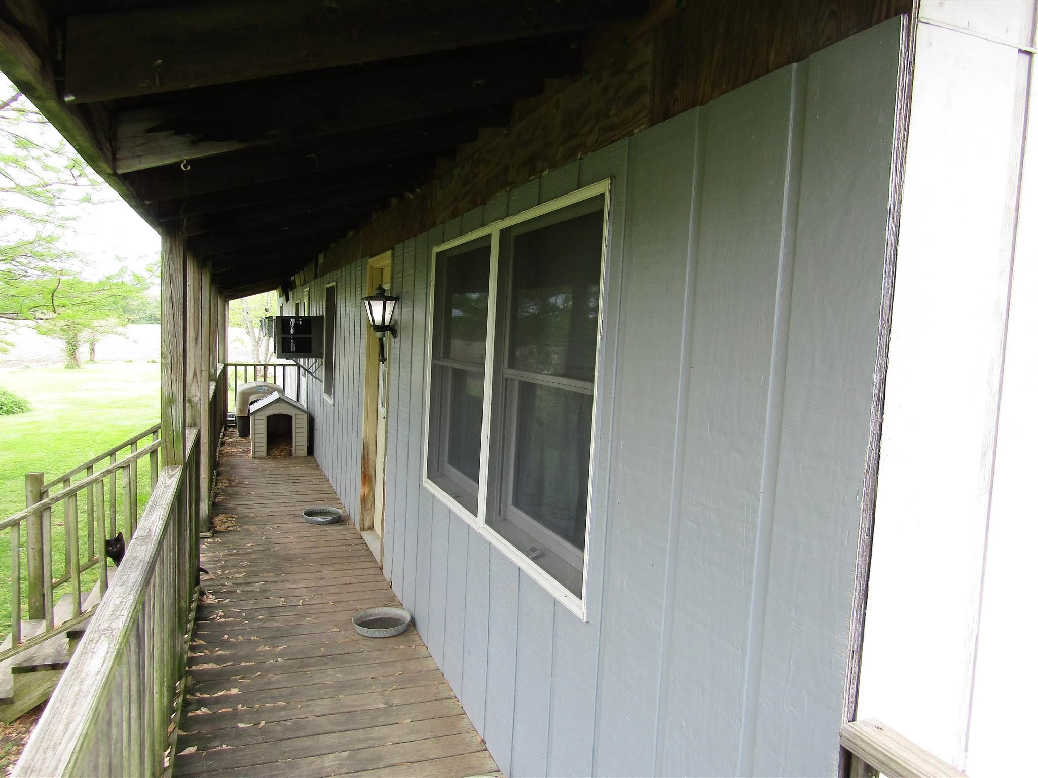 7016 North Hammack Road Ipava, IL 61441 - Photo 3 of 26