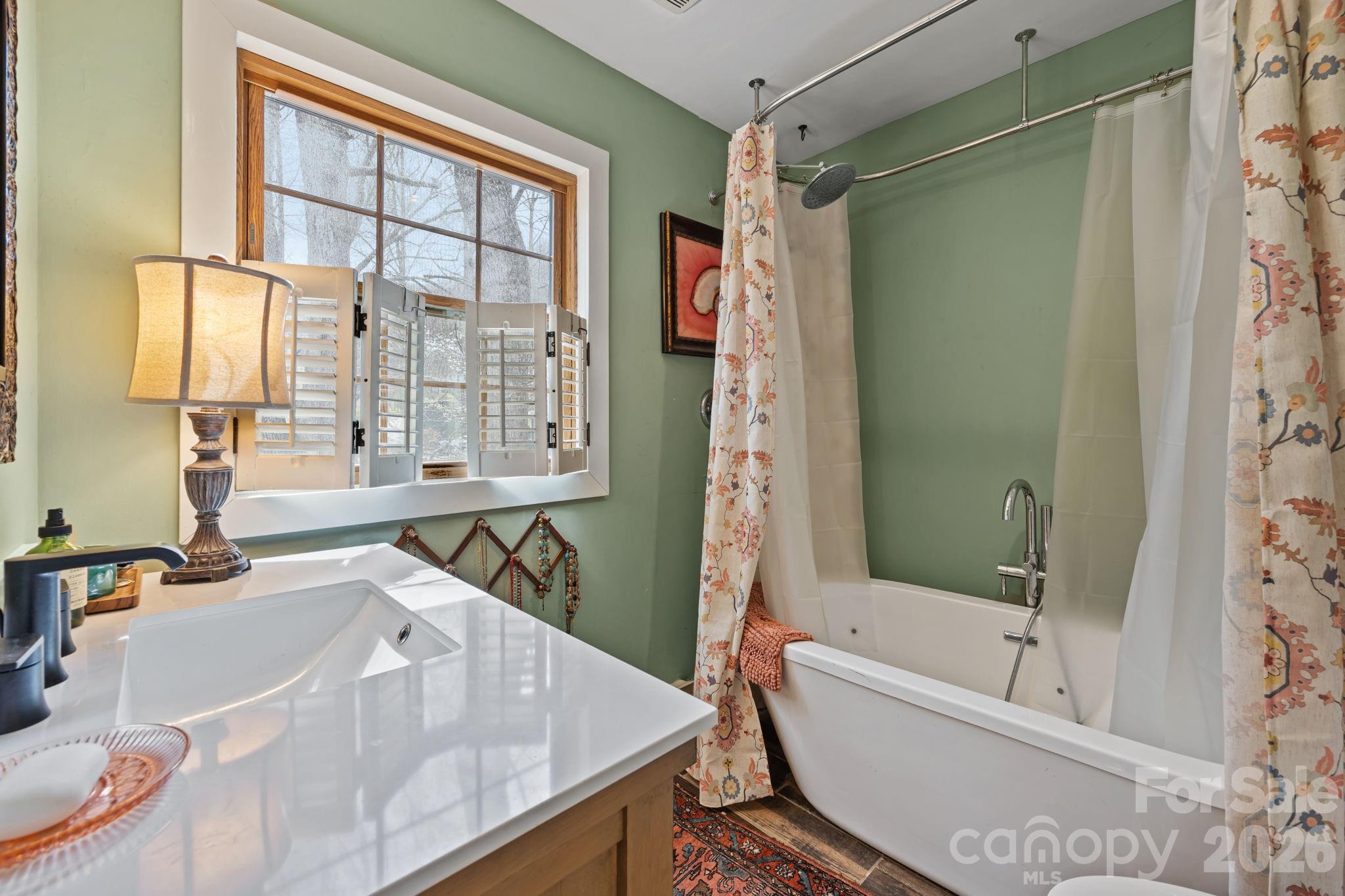 373 Lytle Cove Road Swannanoa, NC 28778 - Photo 12 of 34