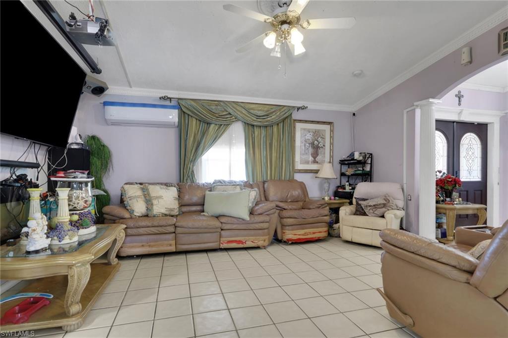 2850 50th Terrace Southwest Naples, FL 34116 - Photo 4 of 35