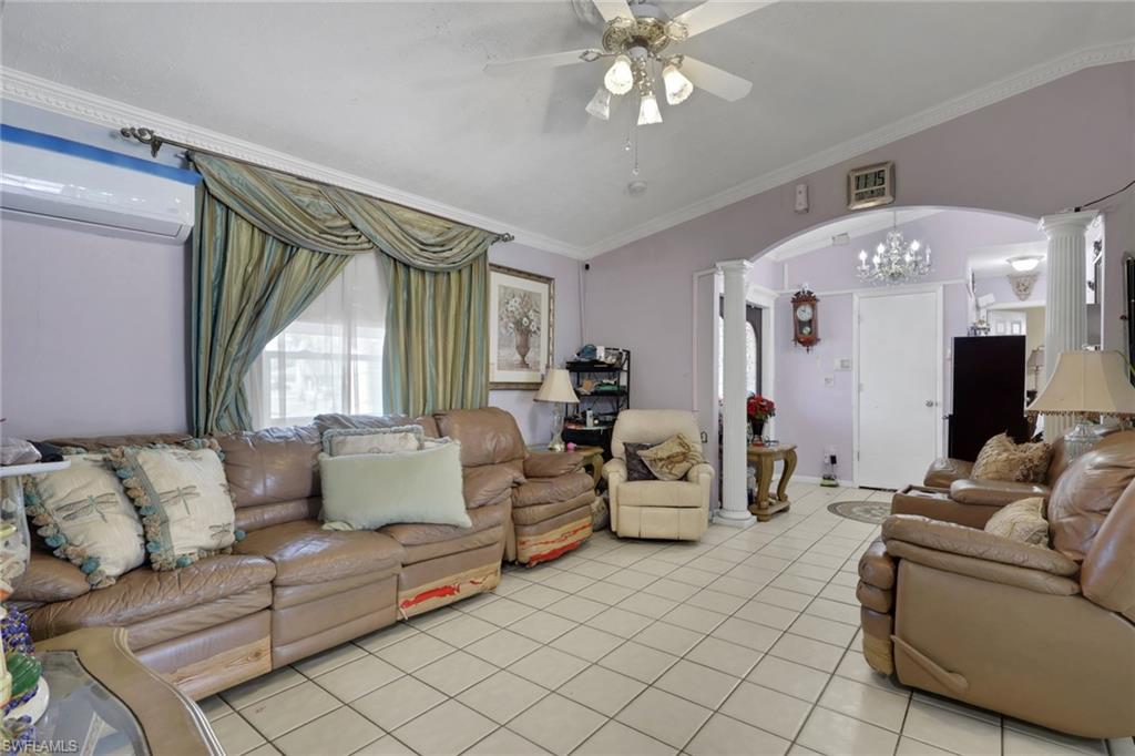 2850 50th Terrace Southwest Naples, FL 34116 - Photo 5 of 35