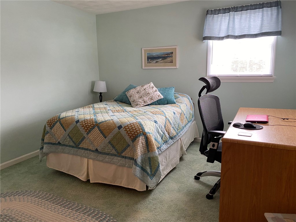 14 Sandhurst Drive Irondequoit, NY 14617 - Photo 20 of 44