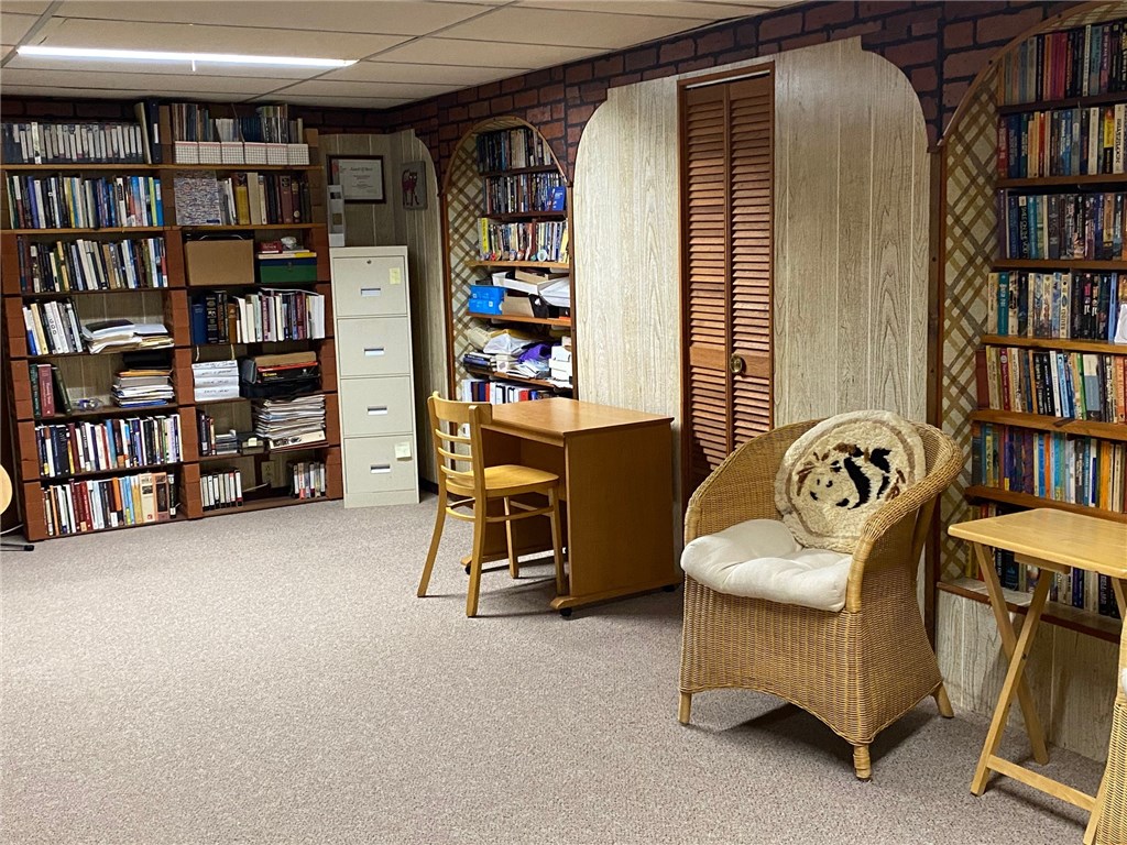 14 Sandhurst Drive Irondequoit, NY 14617 - Photo 25 of 44