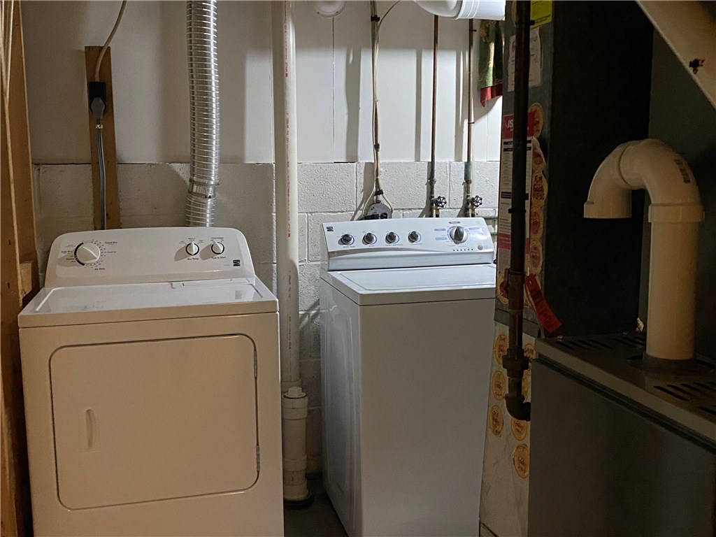 14 Sandhurst Drive Irondequoit, NY 14617 - Photo 29 of 44