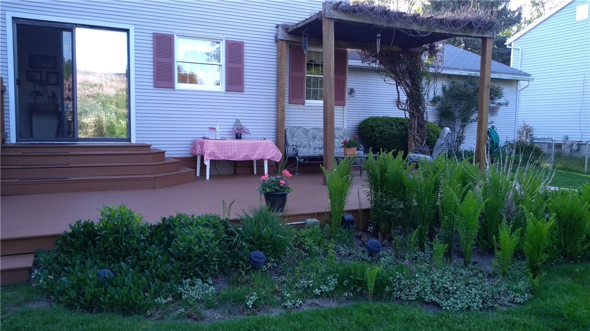 14 Sandhurst Drive Irondequoit, NY 14617 - Photo 42 of 44