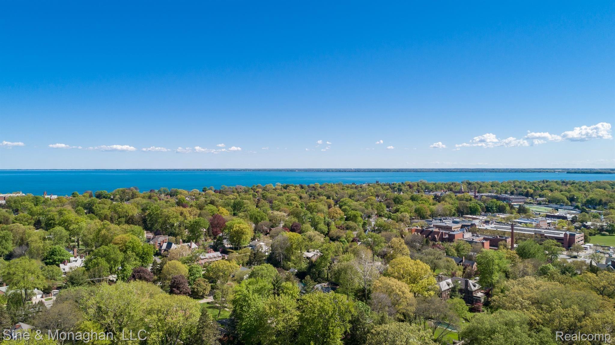203 Moran Road Grosse Pointe, MI 48236 - Photo 44 of 56 DJI_0019.jpg