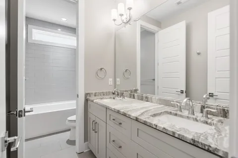 $995,000 | 1002 A Southside Avenue, Nashville, TN 37203