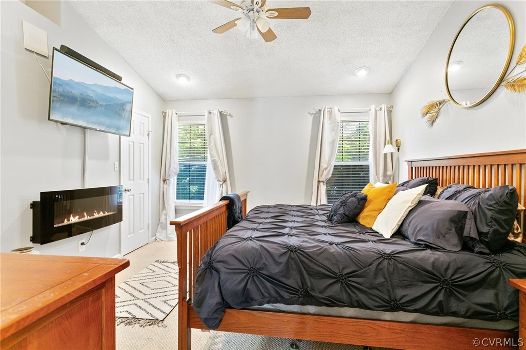 172 Corwin Circle Hampton, VA 23666 - Photo 13 of 33 Gallery Image 13