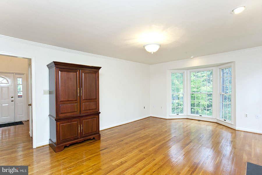 1062 Siler Road Winchester, VA 22603 - Photo 7 of 30 Family Room