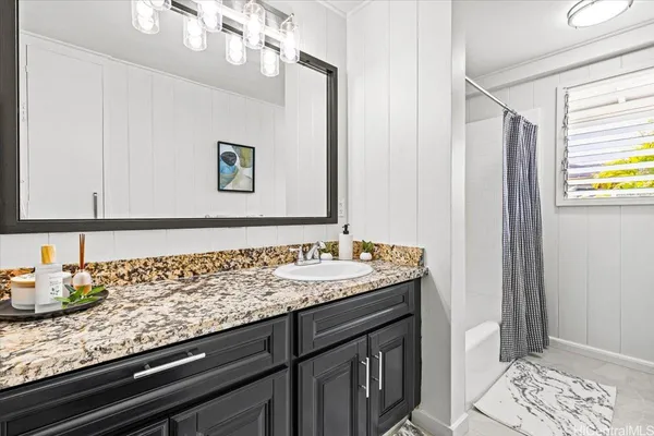 $1,500,000 | 1297 Ala Napunani Street, Honolulu, HI 96818