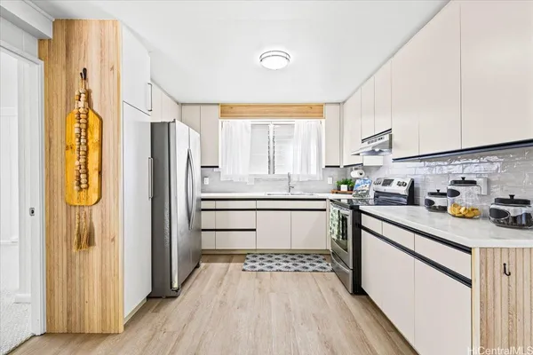 $1,500,000 | 1297 Ala Napunani Street, Honolulu, HI 96818