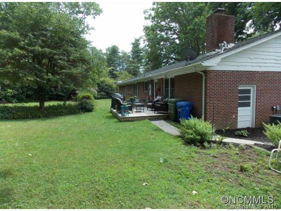 211 Balsam Road Hendersonville, NC 28792 - Photo 14 of 20 Gallery Image 14
