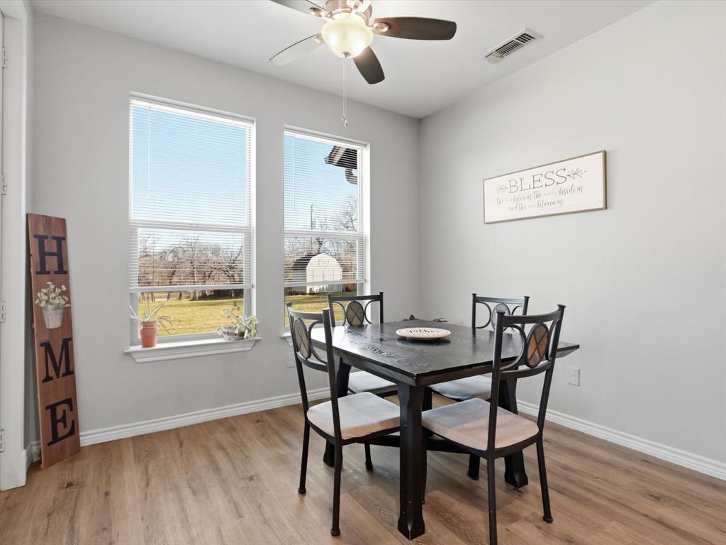 913 Carpenter Street Azle, TX 76020 - Photo 20 of 27