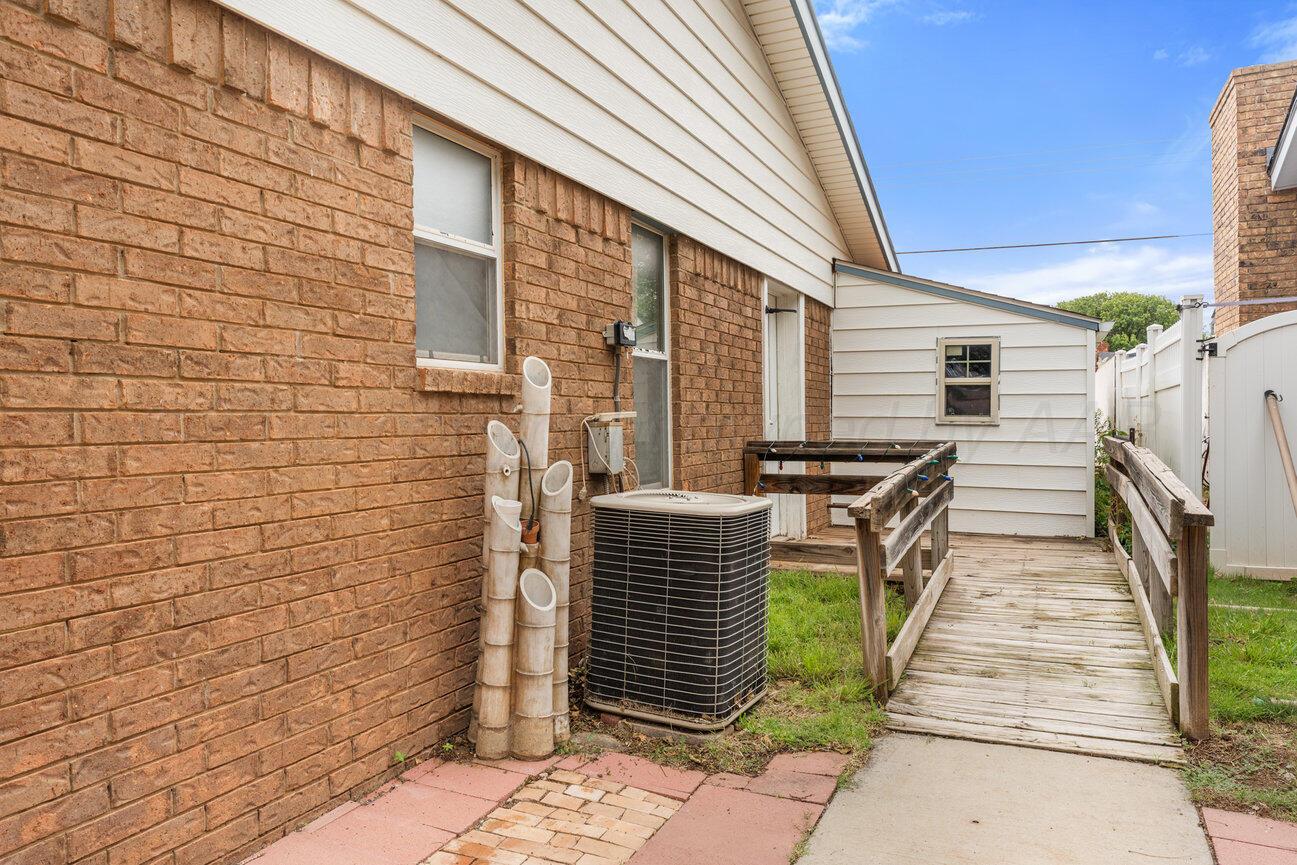 5201 South Milam Street Amarillo, TX 79110 - Photo 53 of 53 Side