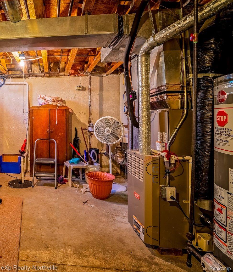 432 Salliotte Road Ecorse, MI 48229 - Photo 17 of 21 Furnace room