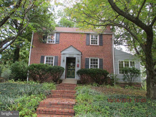 9949 Cherry Tree Lane Silver Spring, MD 20901 - Photo 3 of 6 Exterior (General)