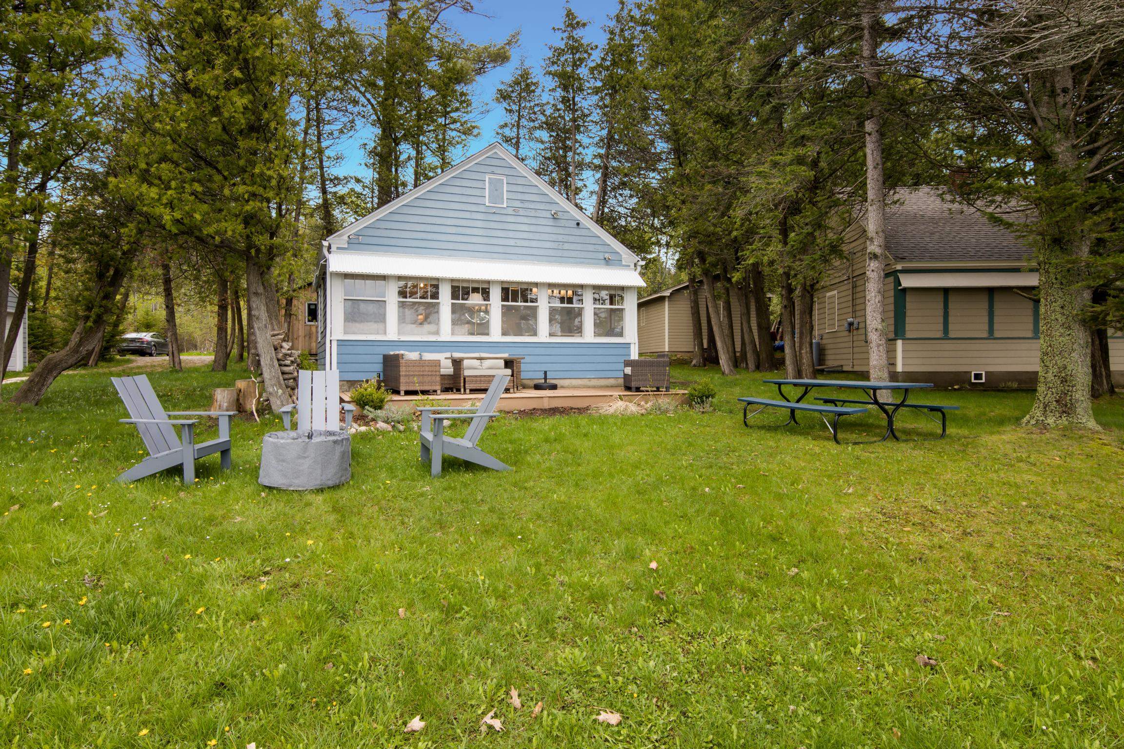 8834 Cedar Road Rapid City, MI 49676 - Photo 4 of 30