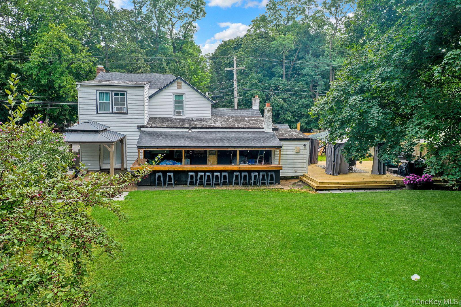 7 Mooney Pond Road Coram, NY 11727 - Photo 31 of 32 Gallery Image 31