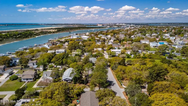 $360,000 | 1308 Ann Street, Unit 16, Beaufort, NC 28516