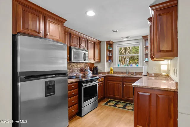 $360,000 | 1308 Ann Street, Unit 16, Beaufort, NC 28516