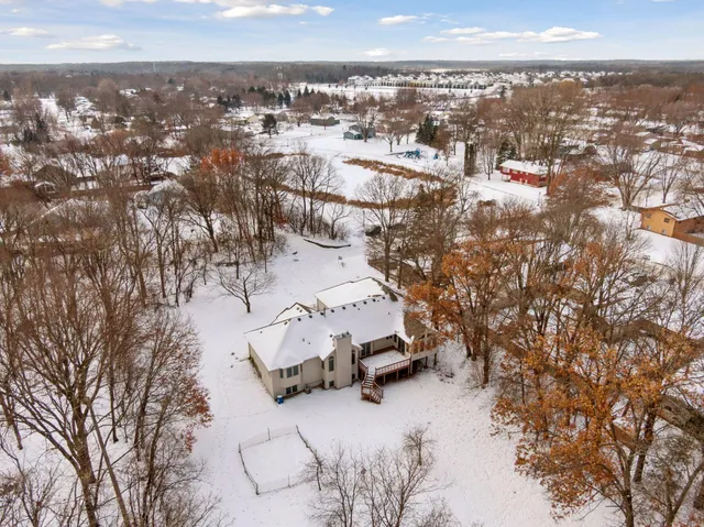 $619,927 | 701 Parkview Lane North, Champlin, MN 55316