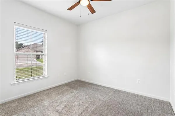 $2,100 | 1025 East Creek Court, Covington, LA 70435