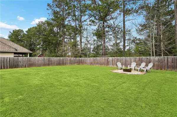 $2,100 | 1025 East Creek Court, Covington, LA 70435