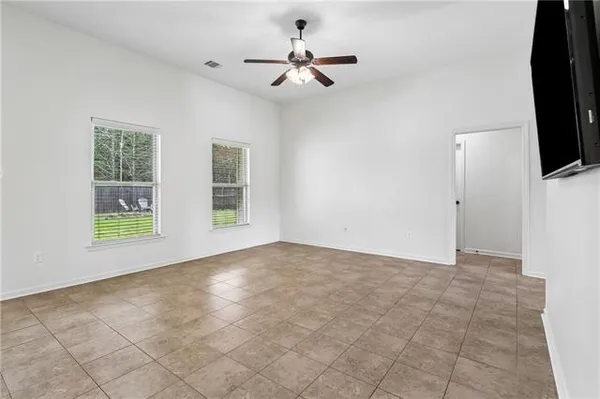 $2,100 | 1025 East Creek Court, Covington, LA 70435
