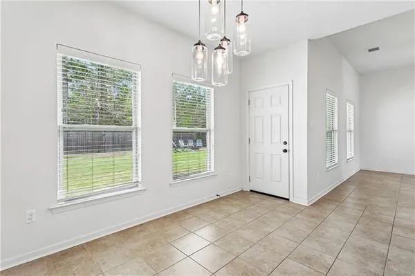 $2,100 | 1025 East Creek Court, Covington, LA 70435