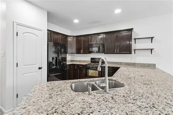 $2,100 | 1025 East Creek Court, Covington, LA 70435