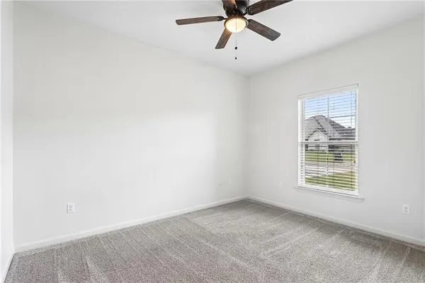 $2,100 | 1025 East Creek Court, Covington, LA 70435