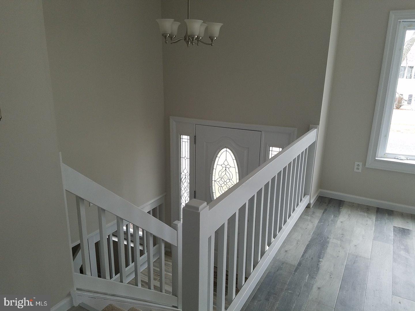 13 Constitution Road Clementon, NJ 08021 - Photo 13 of 18 Foyer