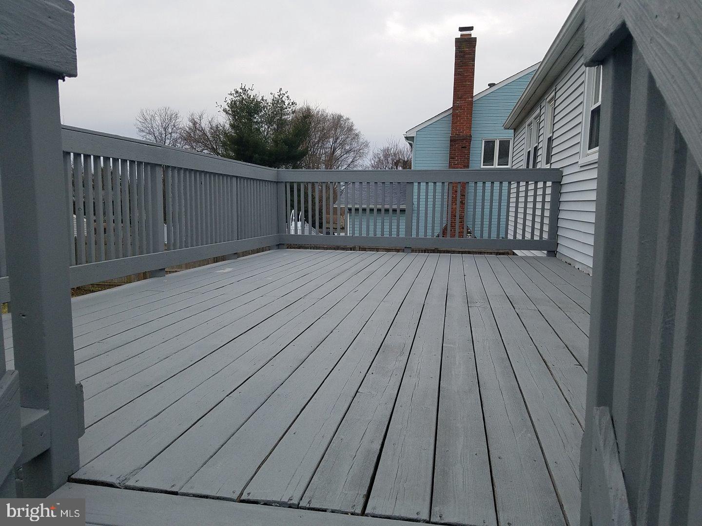 13 Constitution Road Clementon, NJ 08021 - Photo 17 of 18 Deck