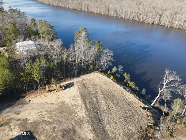 $165,000 | 122 River Bluff Drive, Winton, NC 27986