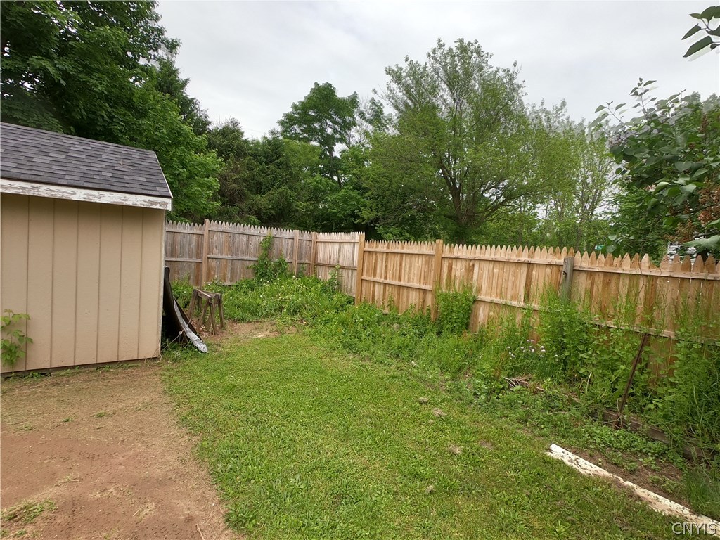 75 Pratt Avenue Kirkland, NY 13321 - Photo 13 of 47