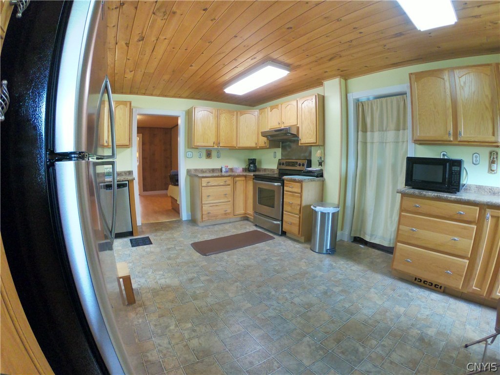 75 Pratt Avenue Kirkland, NY 13321 - Photo 24 of 47