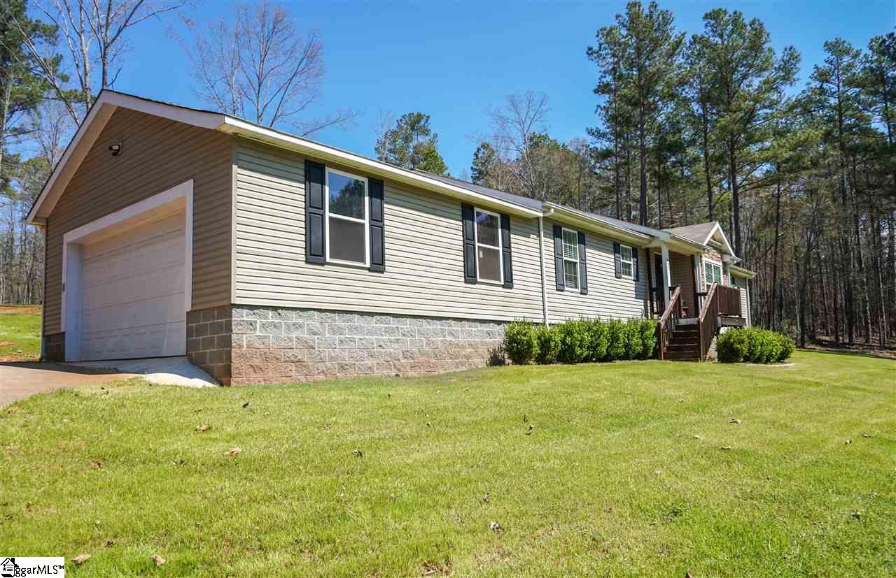 492 Hunter Mill Road Liberty, SC 29657 - Photo 2 of 26
