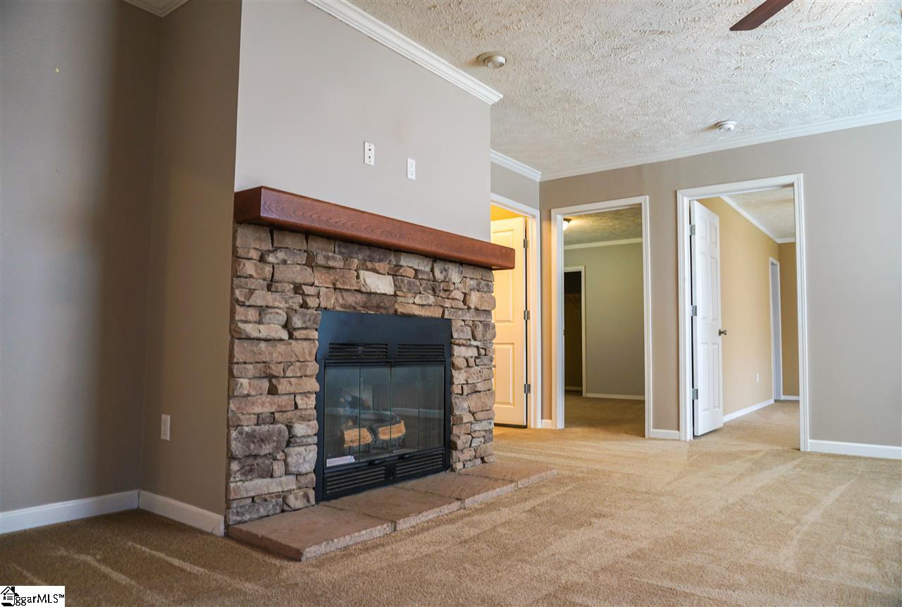 492 Hunter Mill Road Liberty, SC 29657 - Photo 5 of 26