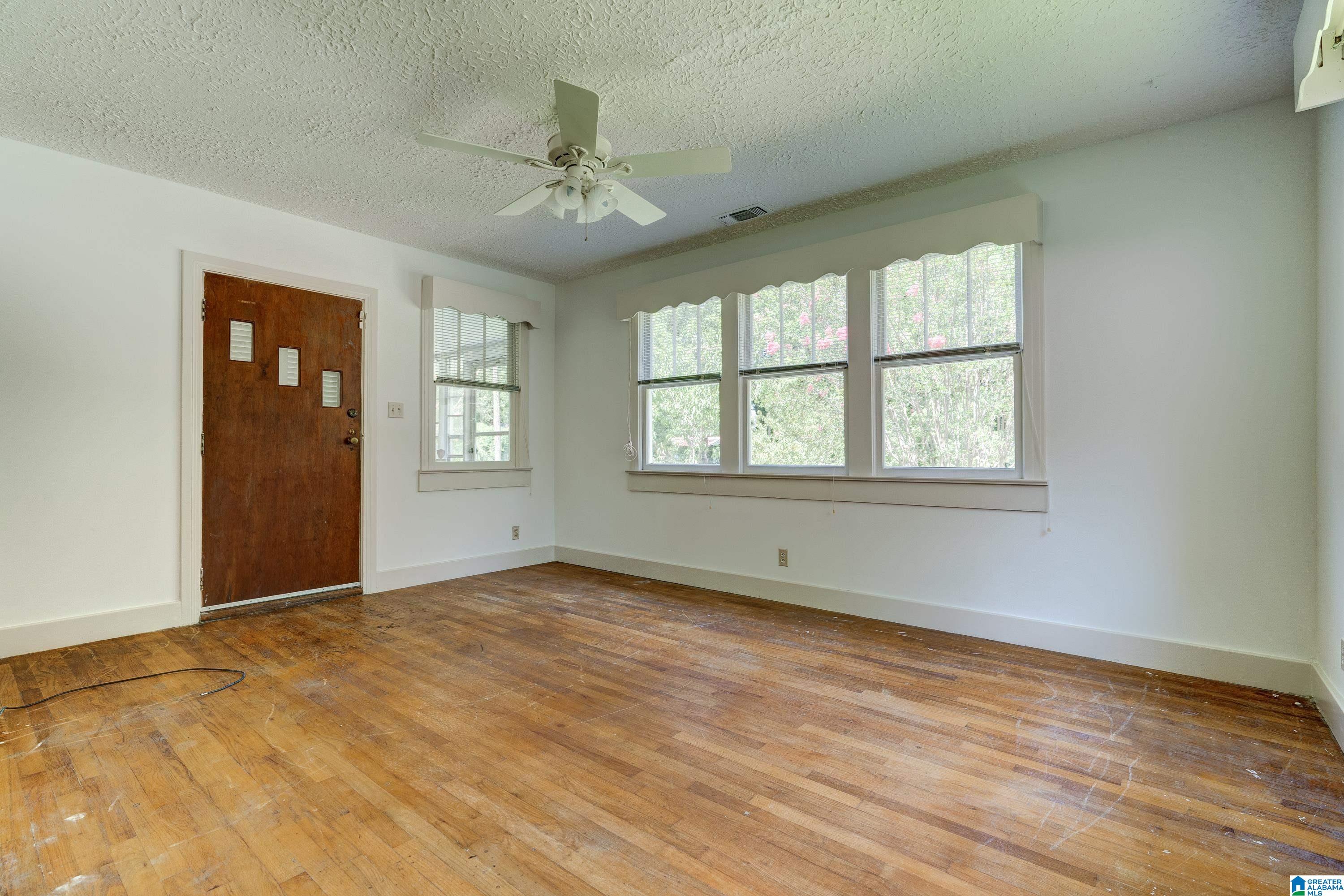 1500 Eloise Street Southwest Leeds, AL 35094 - Photo 6 of 33