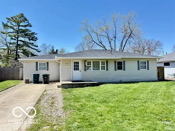 $171,100 | 3509 North Reserve Street, Muncie, IN 47304