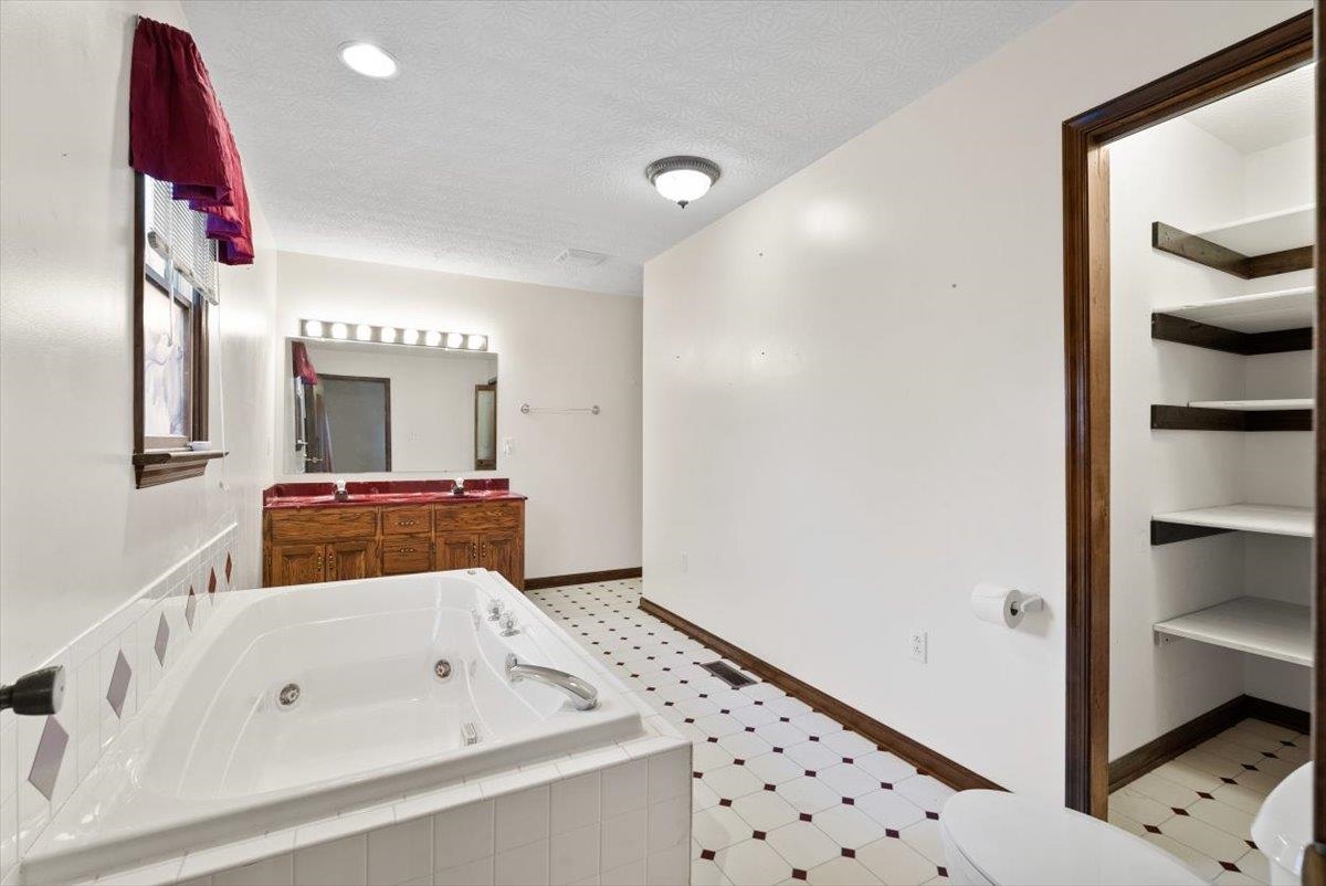 6910 Ida Road Stanley, VA 22851 - Photo 20 of 43 Gallery Image 20