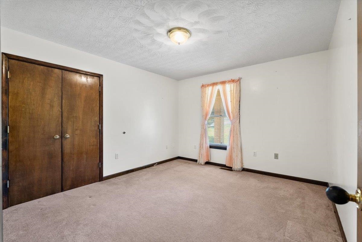 6910 Ida Road Stanley, VA 22851 - Photo 23 of 43 Gallery Image 23