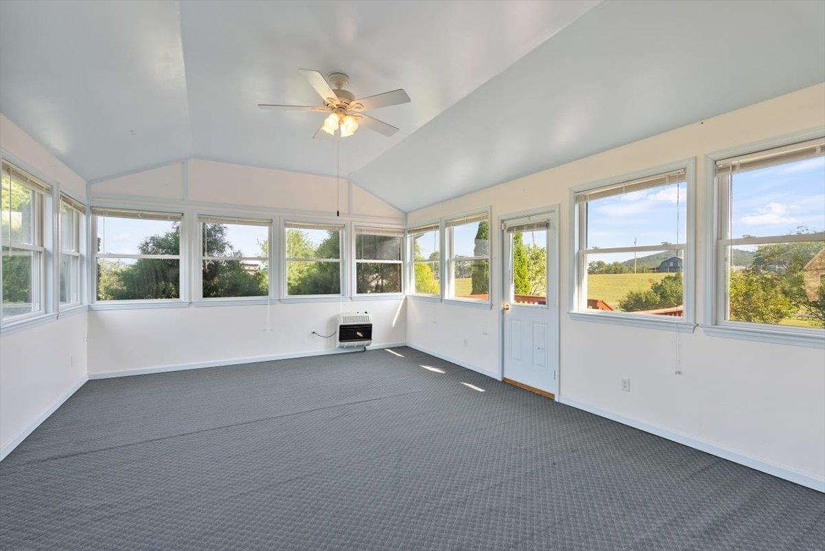6910 Ida Road Stanley, VA 22851 - Photo 32 of 43 Gallery Image 32