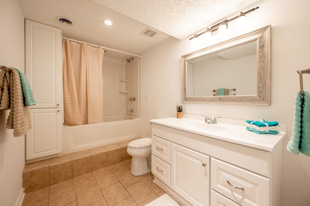 574 Whispering Pines Road Max Meadows, VA 24360 - Photo 42 of 69 Gallery Image 42