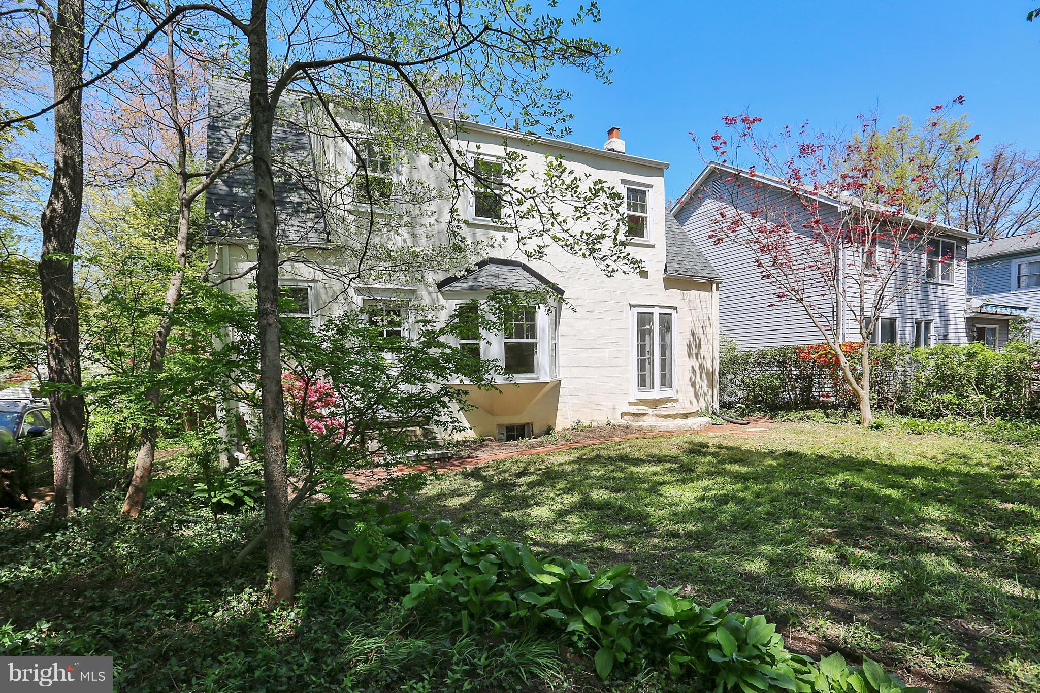 1916 Locust Grove Road Silver Spring, MD 20910 - Photo 23 of 27 Exterior (Front)