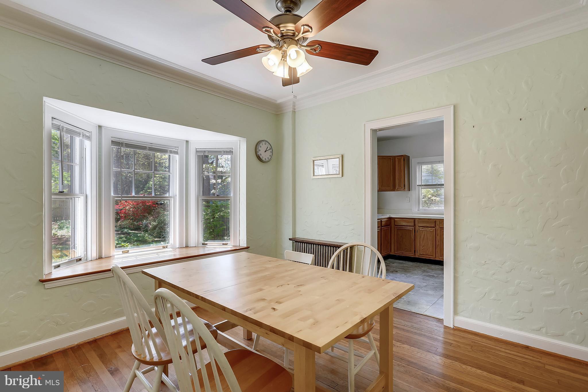 1916 Locust Grove Road Silver Spring, MD 20910 - Photo 9 of 27 Dining Room