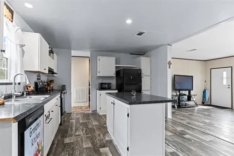 $245,000 | 40545 Stewart Road, Zephyrhills, FL 33540